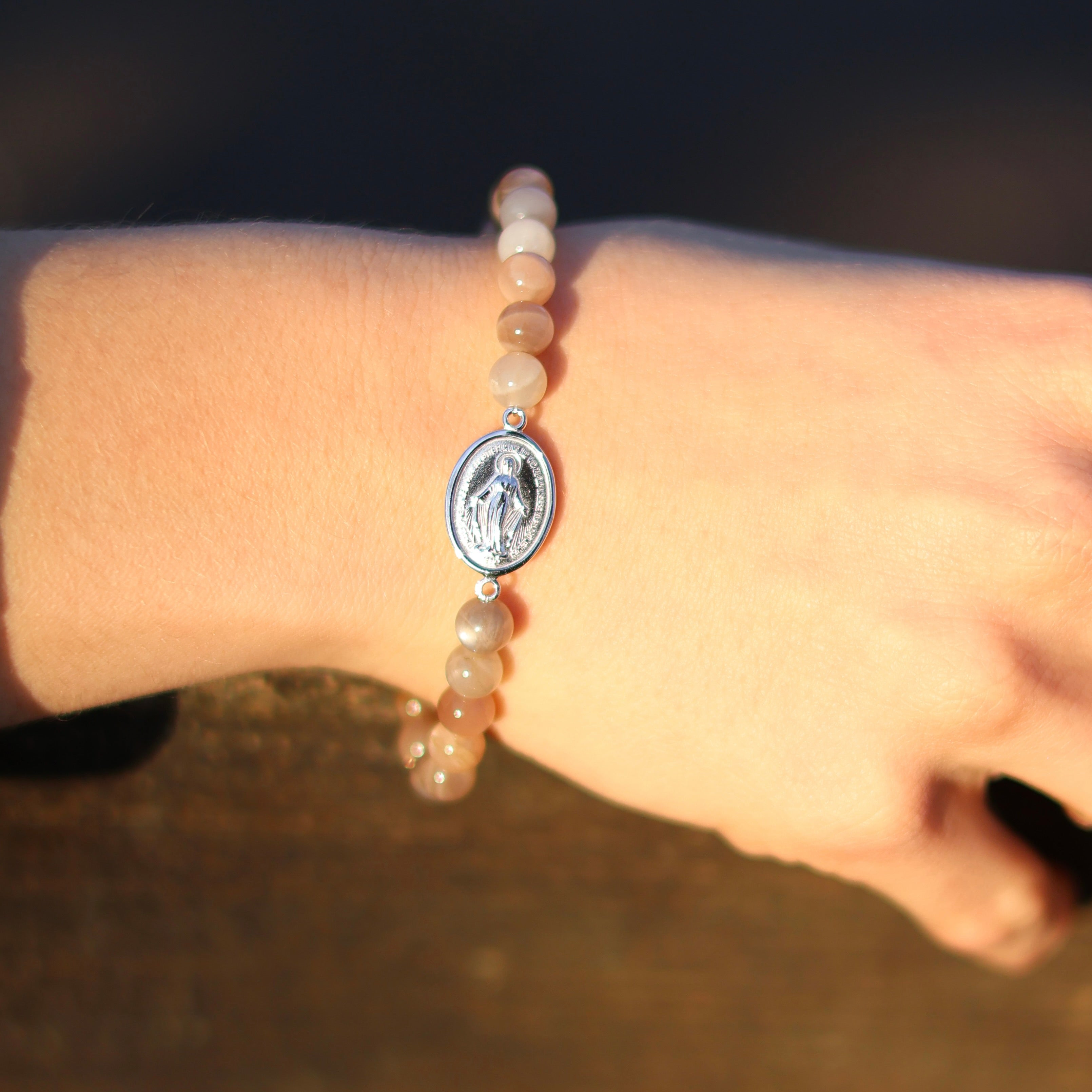 Armband mit Mondstein