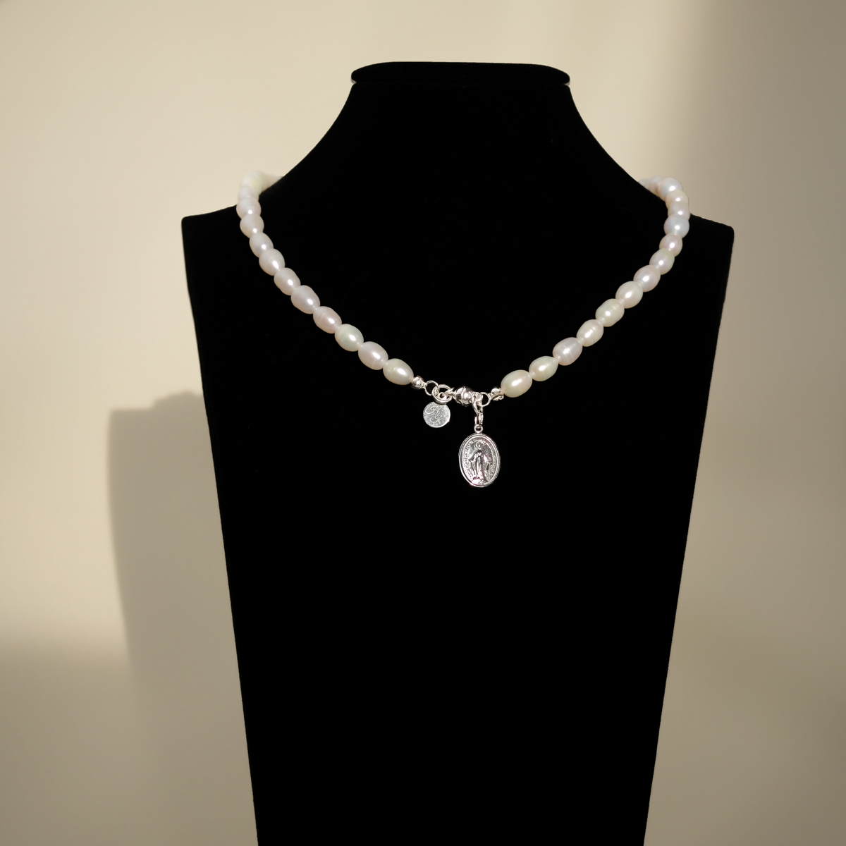 Collar de perlas de agua dulce