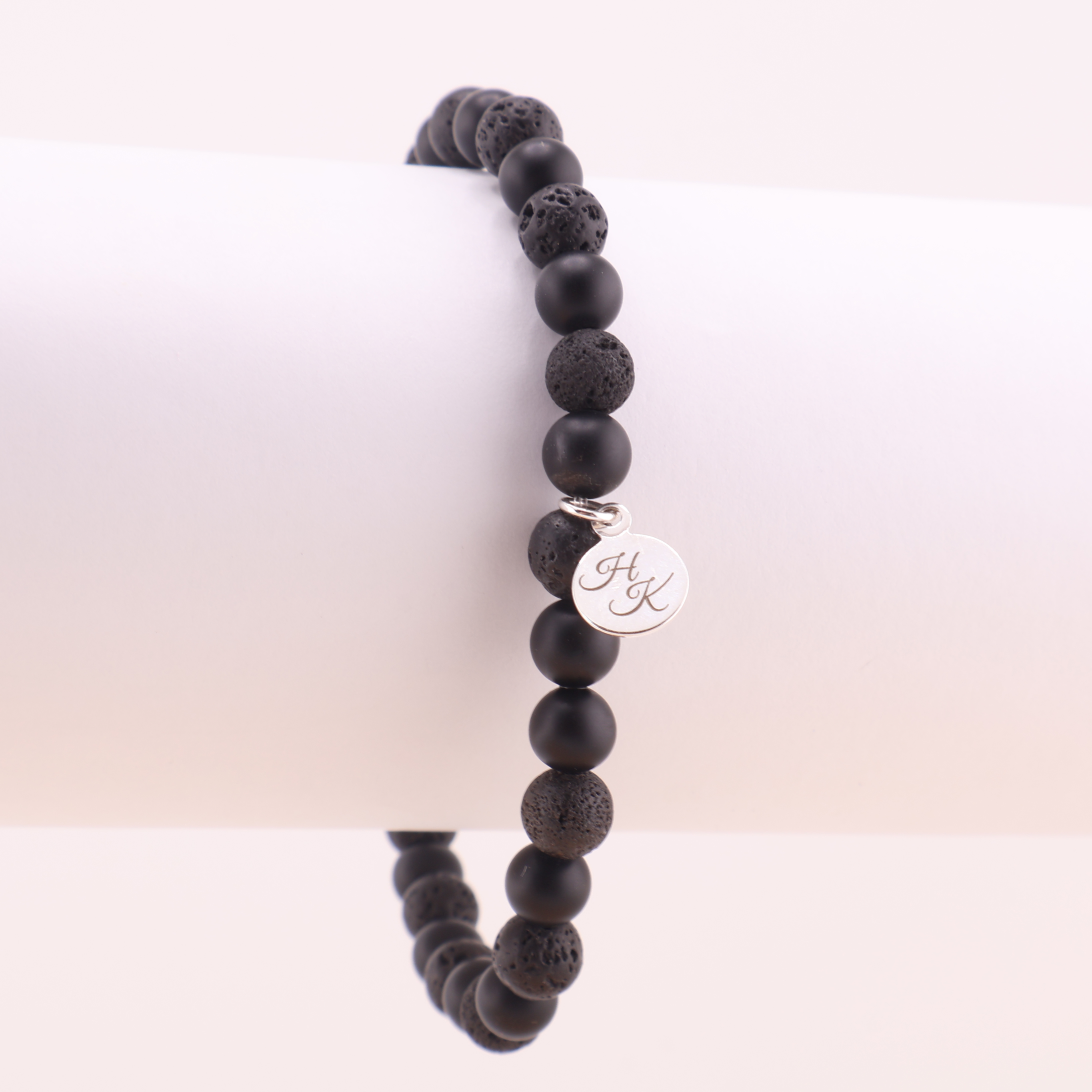 Armband mit Onyx und Lava