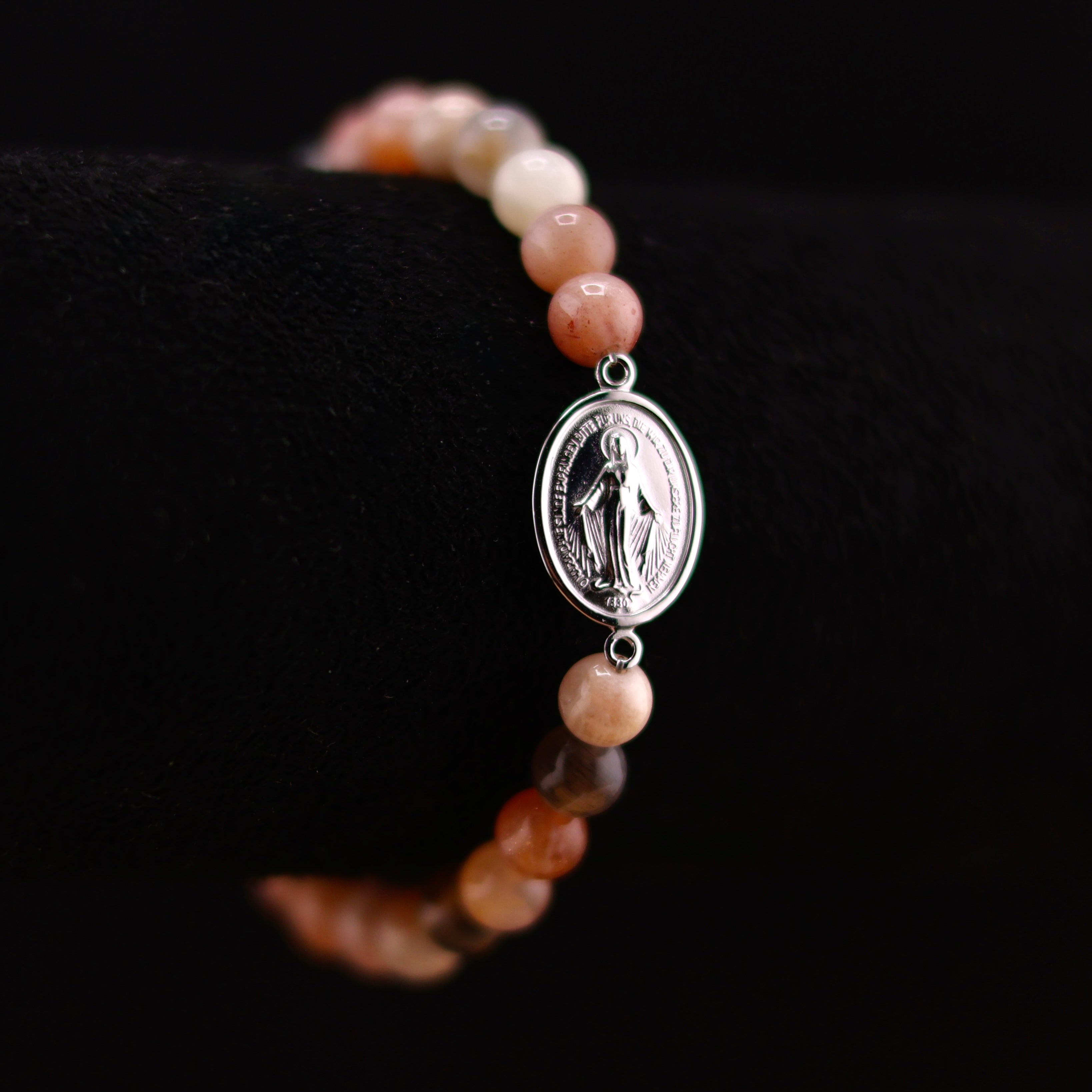 Armband mit Mondstein