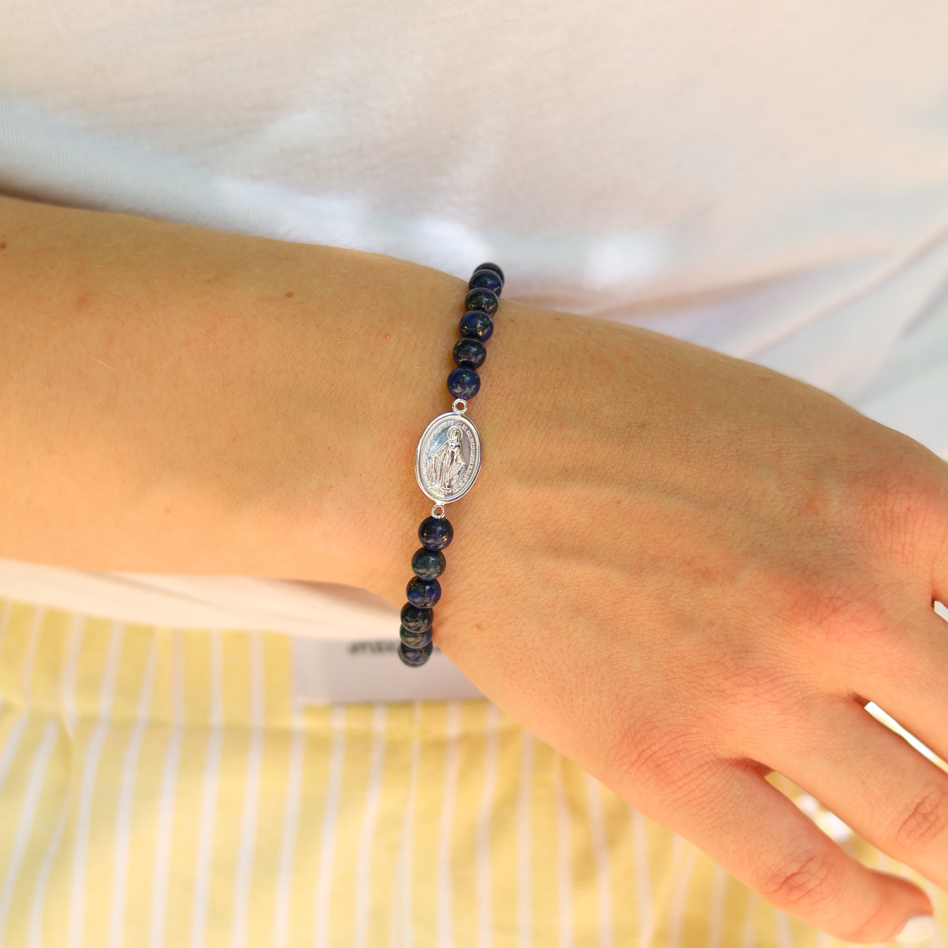 Armband mit Lapislazuli
